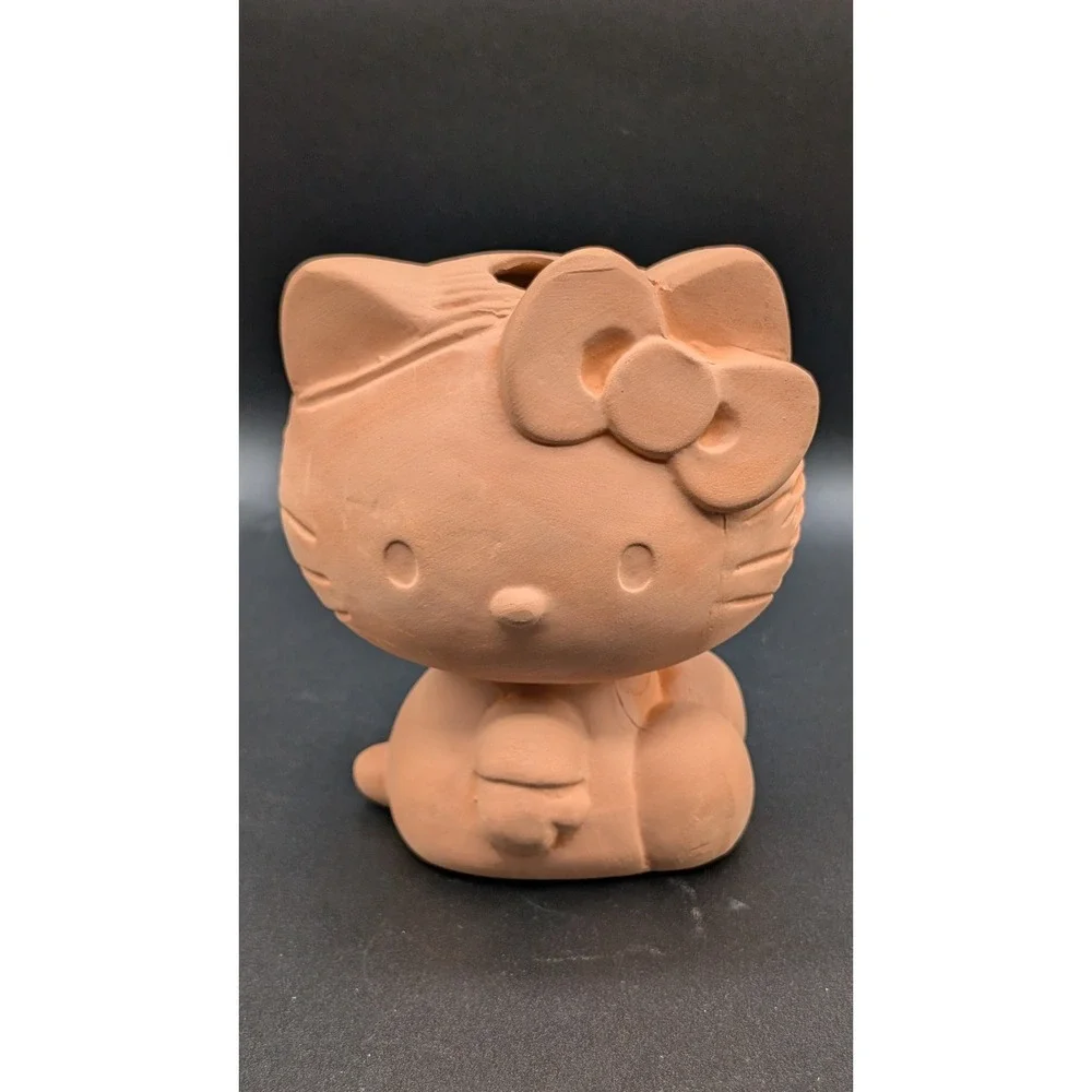 2013 Hello Kitty Chia Pet Handmade Decorative Planter Grow Your Own Chia Pet